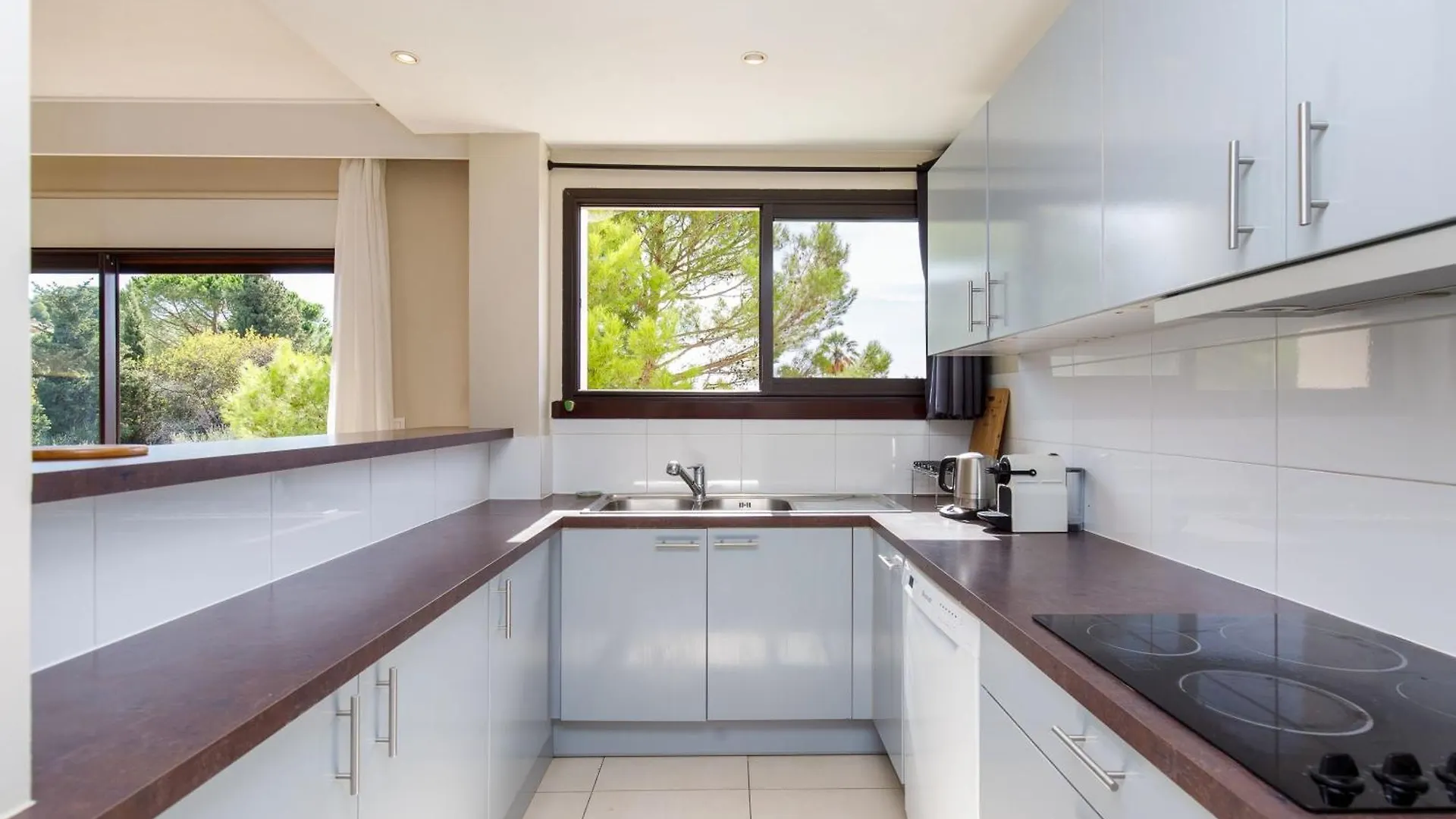 Apartment Appartement 3P 71 M2 Avec Parking Gratuit A Cannes France